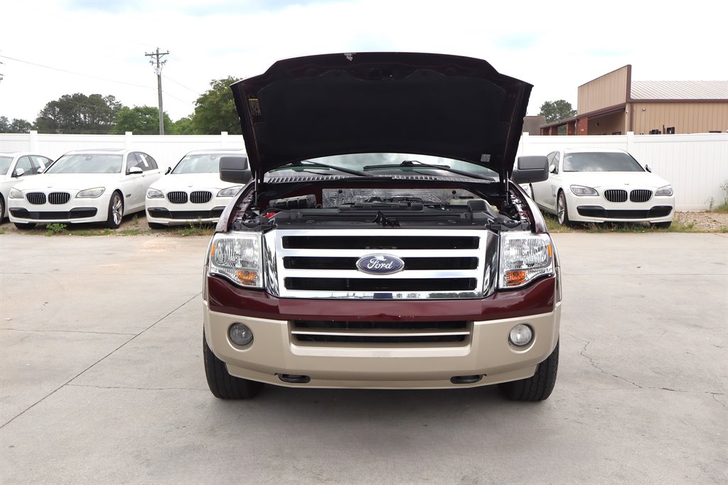 2009 Ford Expedition - $10,995