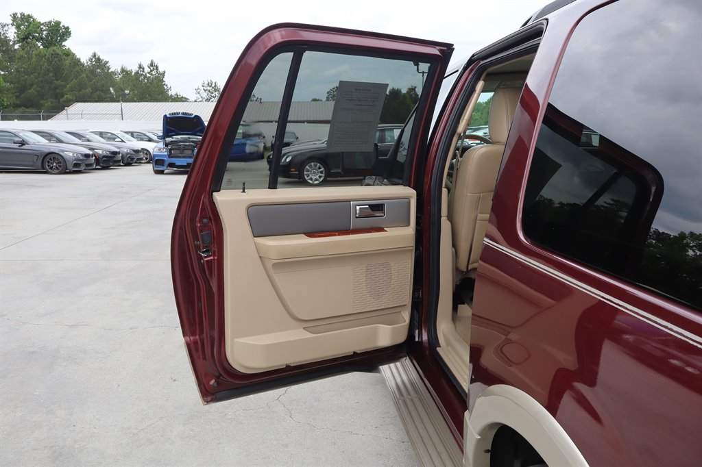 2009 Ford Expedition - $10,995