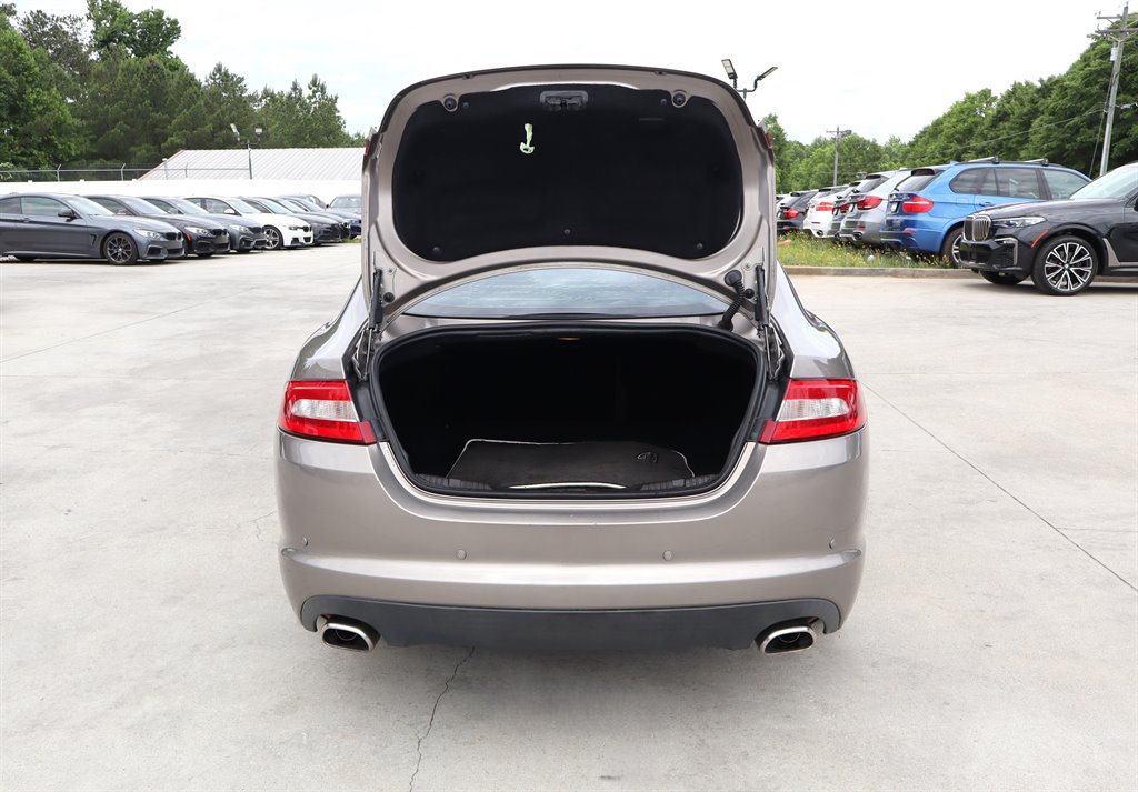 2011 Jaguar XF - $9,995
