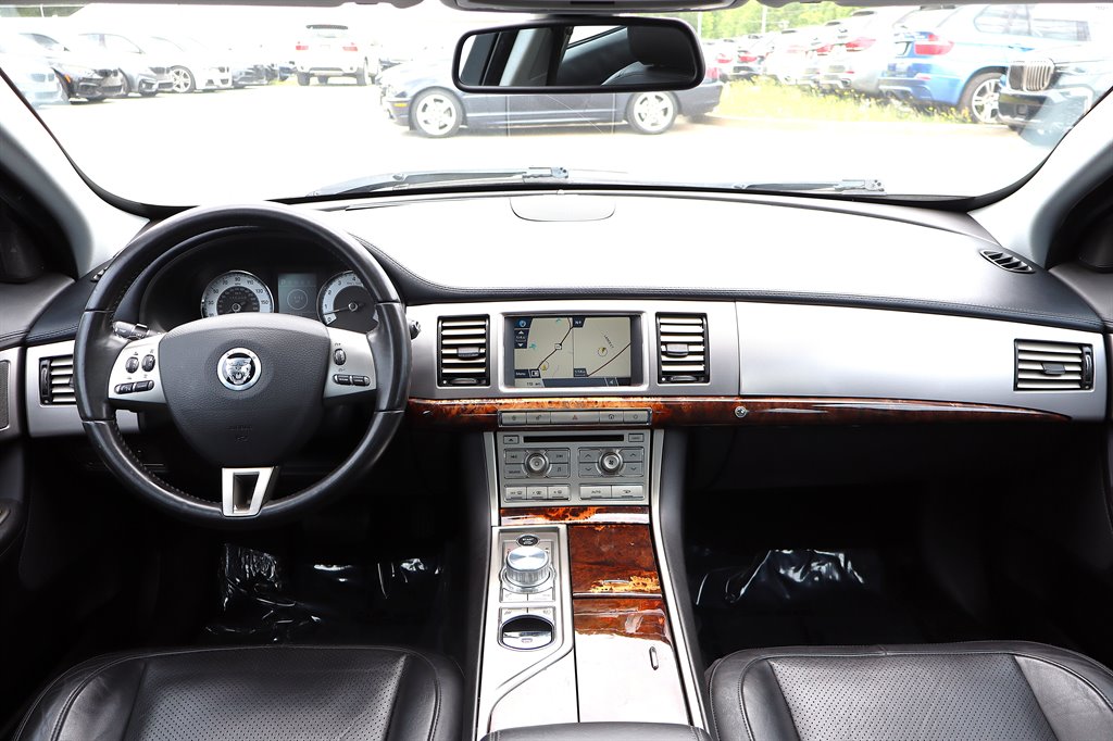 2011 Jaguar XF - $9,995