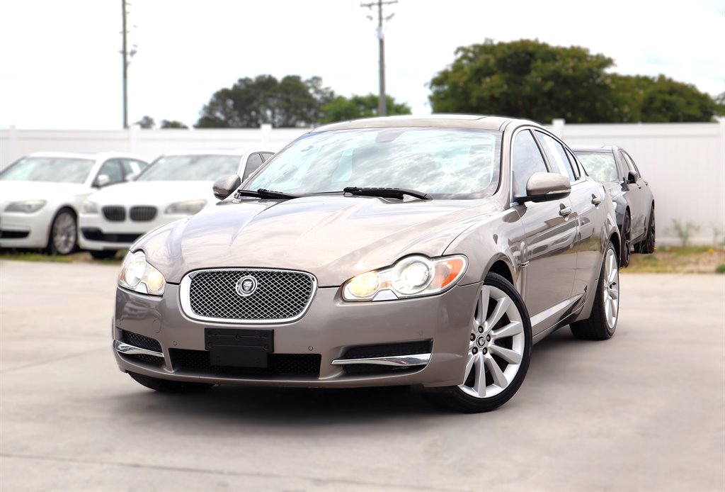 2011 Jaguar XF - $9,995