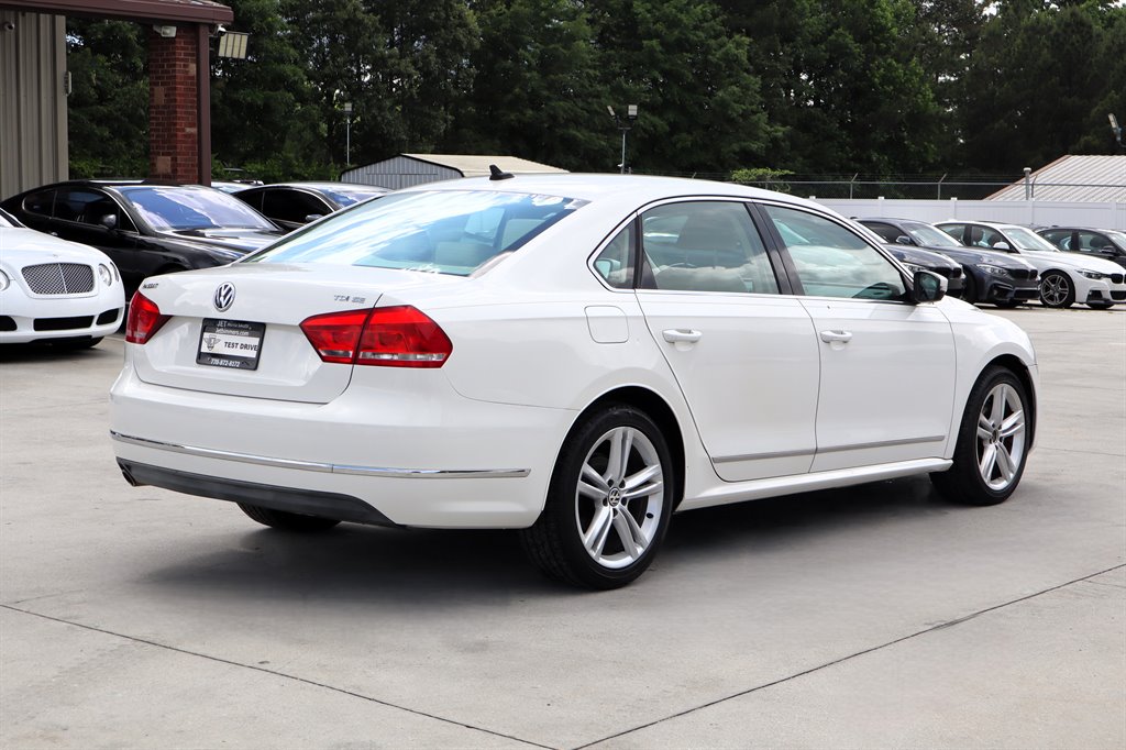 2014 Volkswagen Passat - $9,995