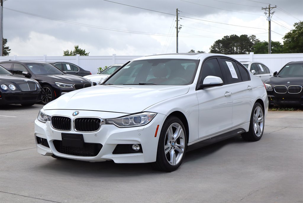 2015 BMW 3 Series - $10,995