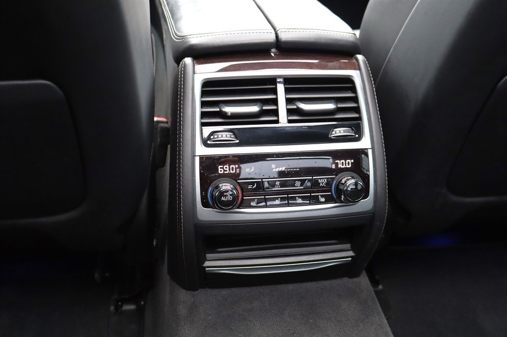 2016 BMW 750i - $18,995