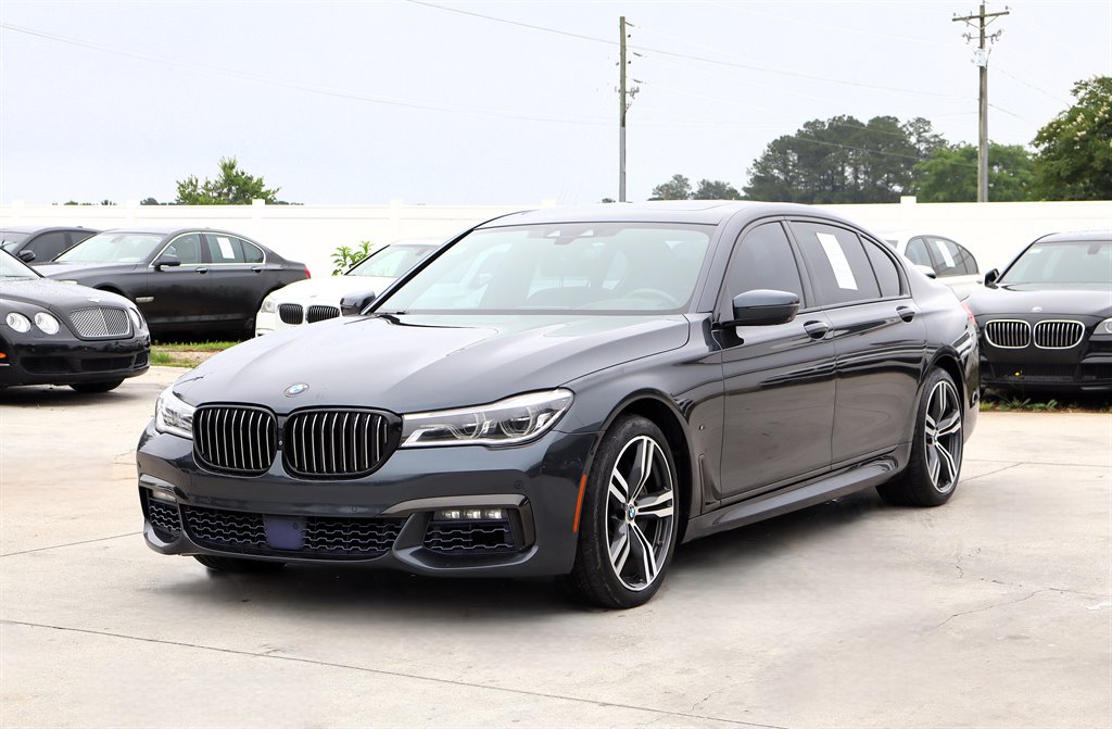 2016 BMW 750i - $18,995