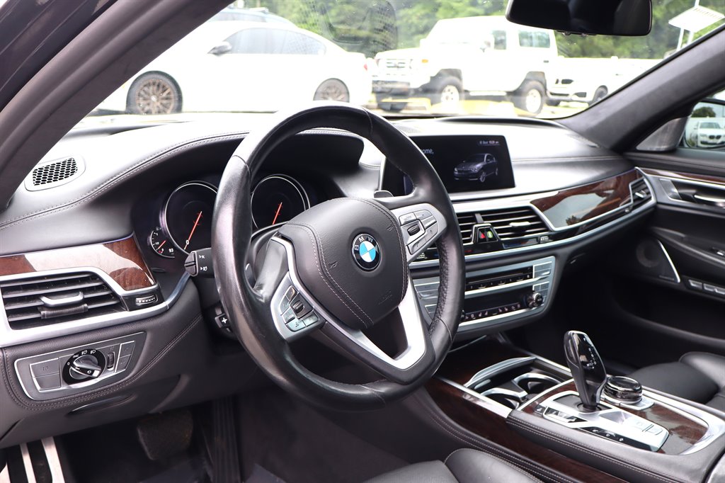2016 BMW 750i - $18,995