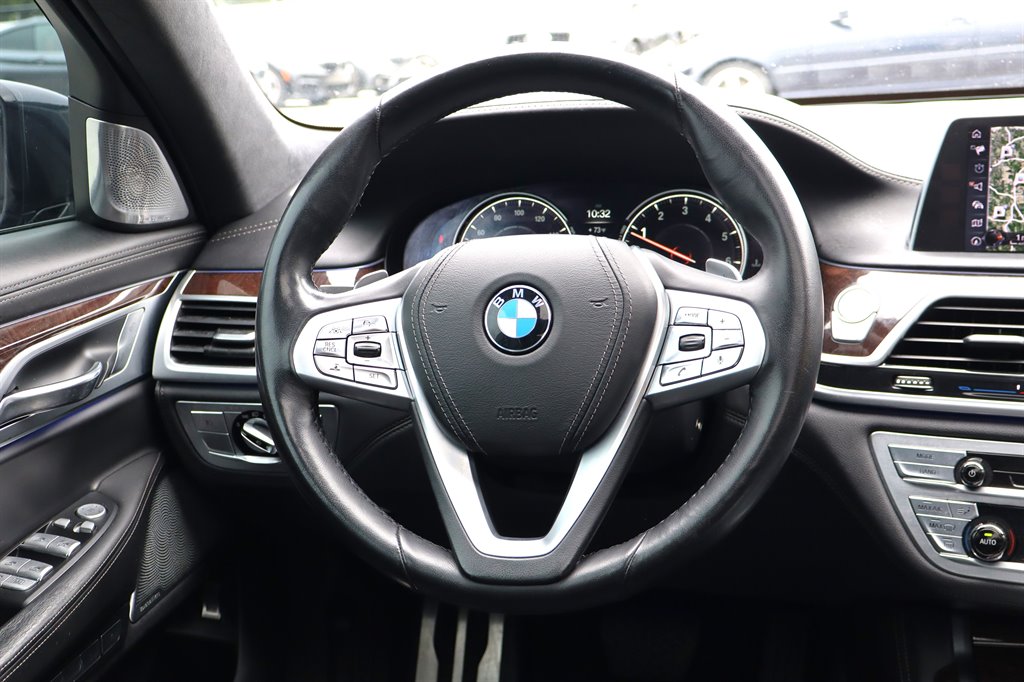 2016 BMW 750i - $18,995