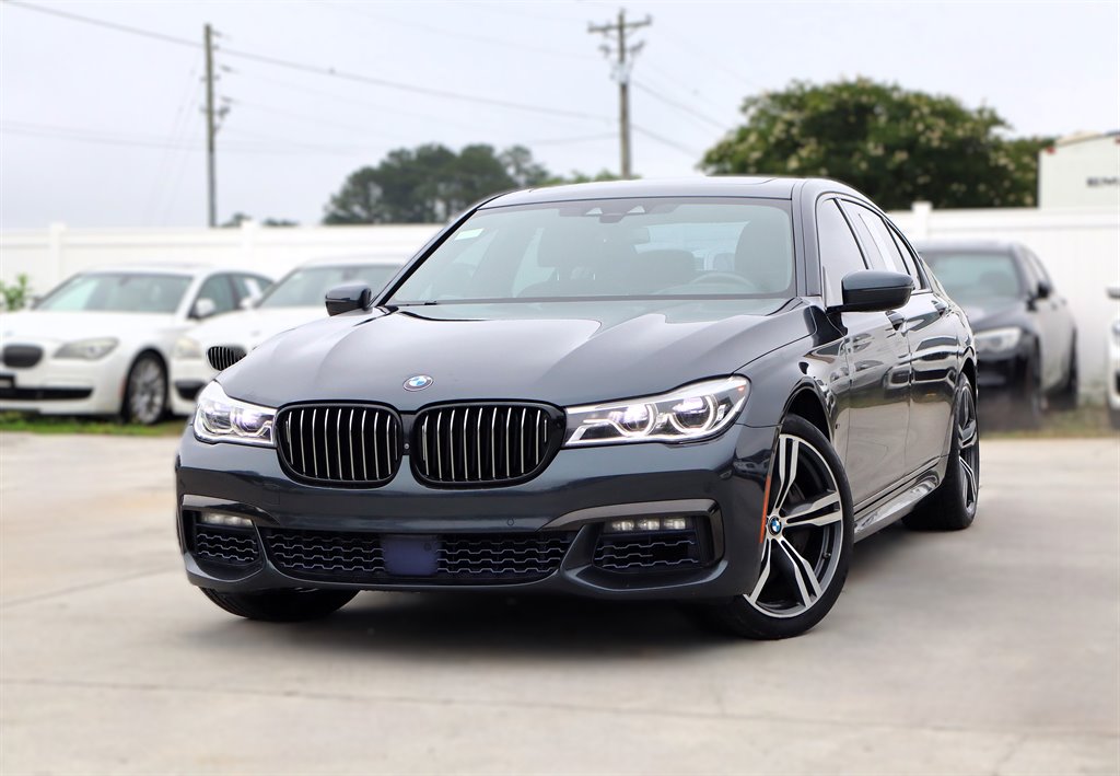 2016 BMW 750i - $18,995