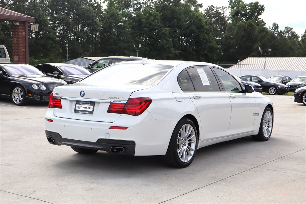 2015 BMW 7 Series - $12,995