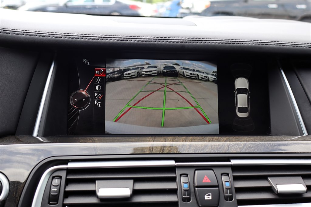 2015 BMW 7 Series - $12,995
