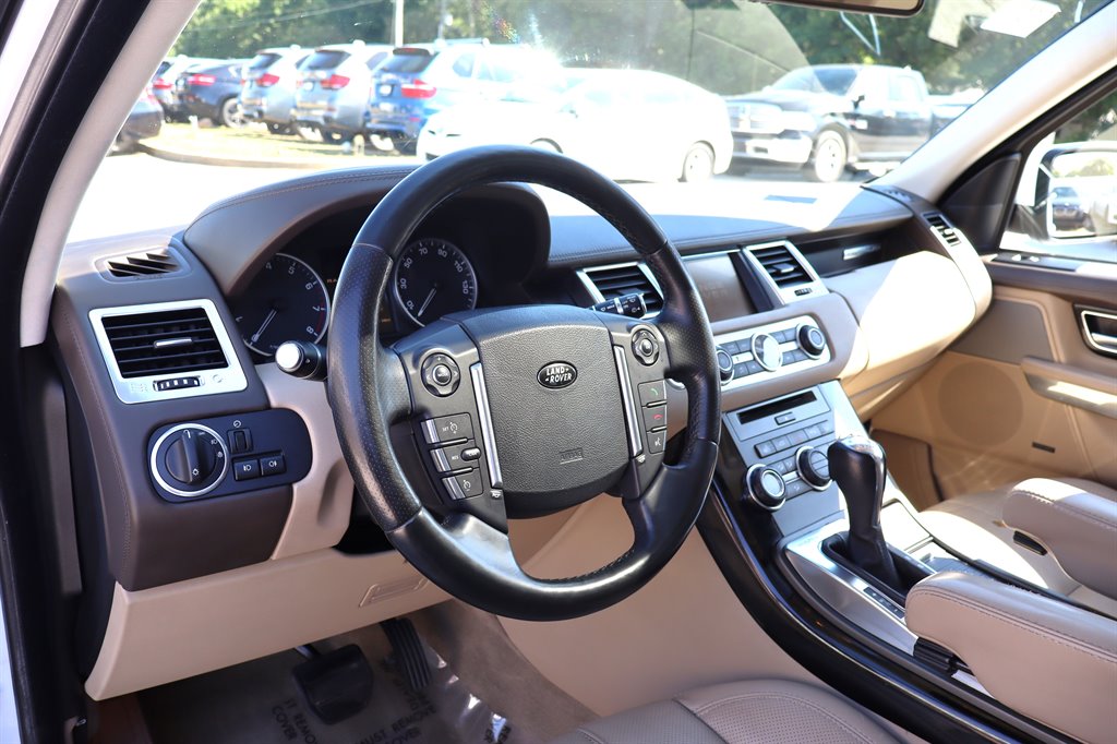 2013 Land Rover Range Rover Sport - $8,995