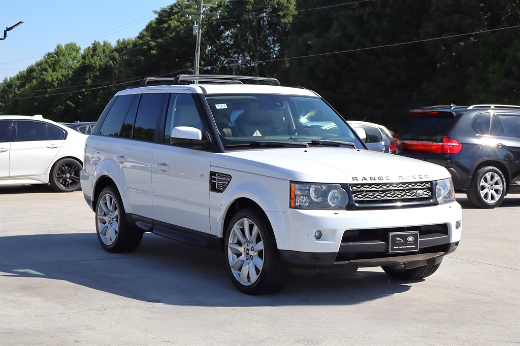 2013 Land Rover Range Rover Sport - $8,995
