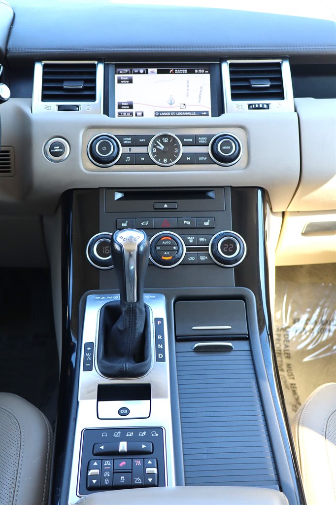 2013 Land Rover Range Rover Sport - $8,995