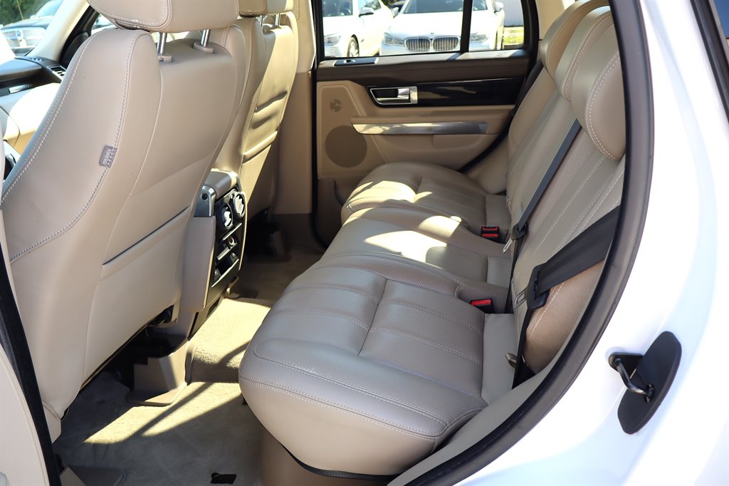 2013 Land Rover Range Rover Sport - $8,995