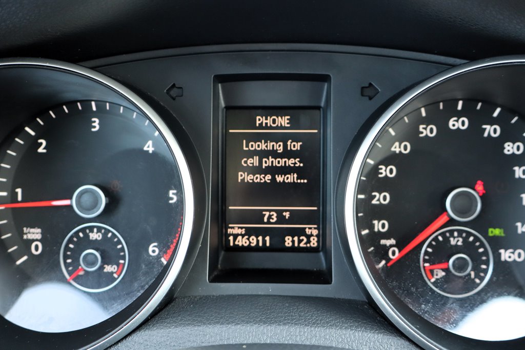 2012 Volkswagen Jetta - $8,995