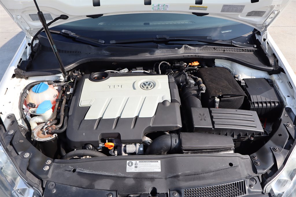 2012 Volkswagen Jetta - $8,995
