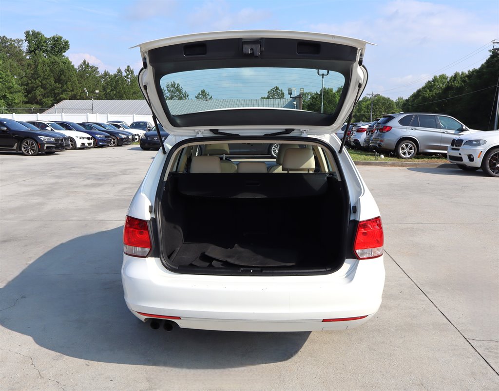 2012 Volkswagen Jetta - $8,995