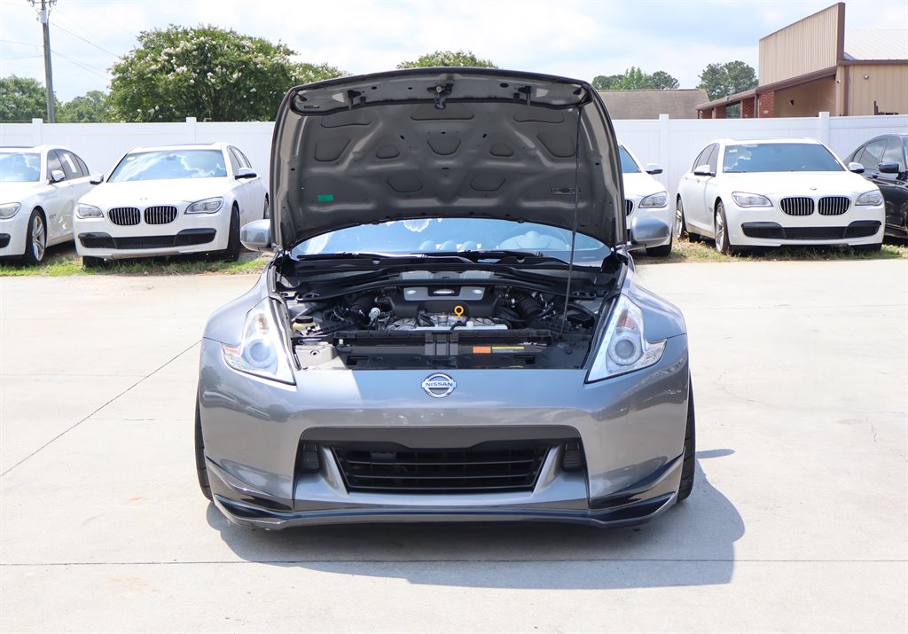 2011 Nissan 370Z - $20,995