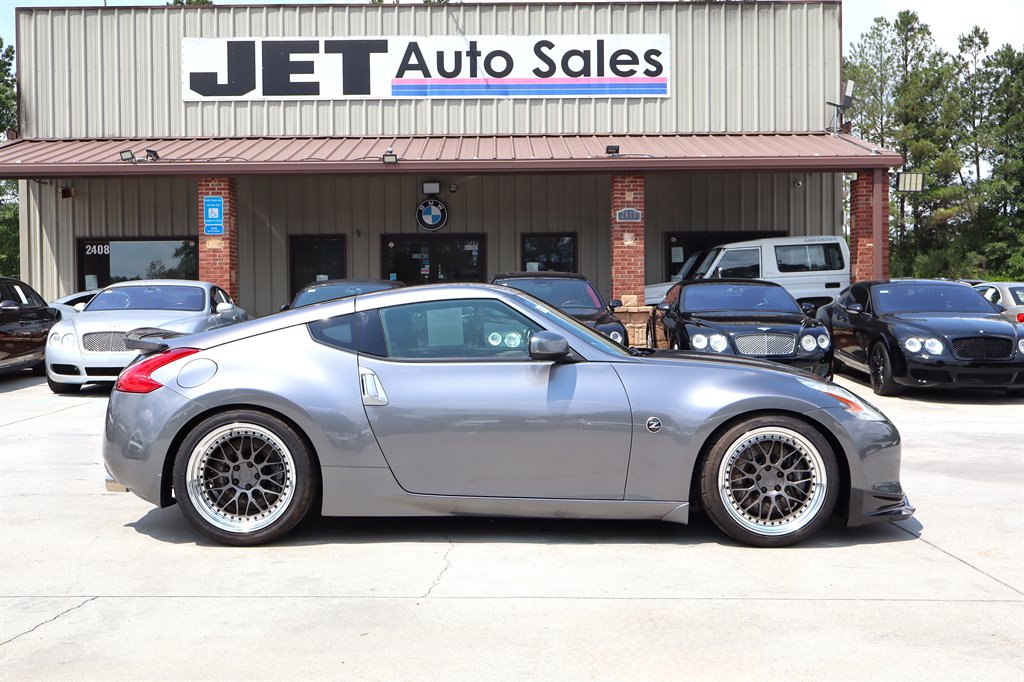 2011 Nissan 370Z - $20,995