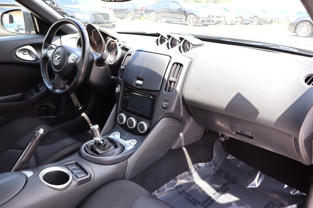 2011 Nissan 370Z - $20,995