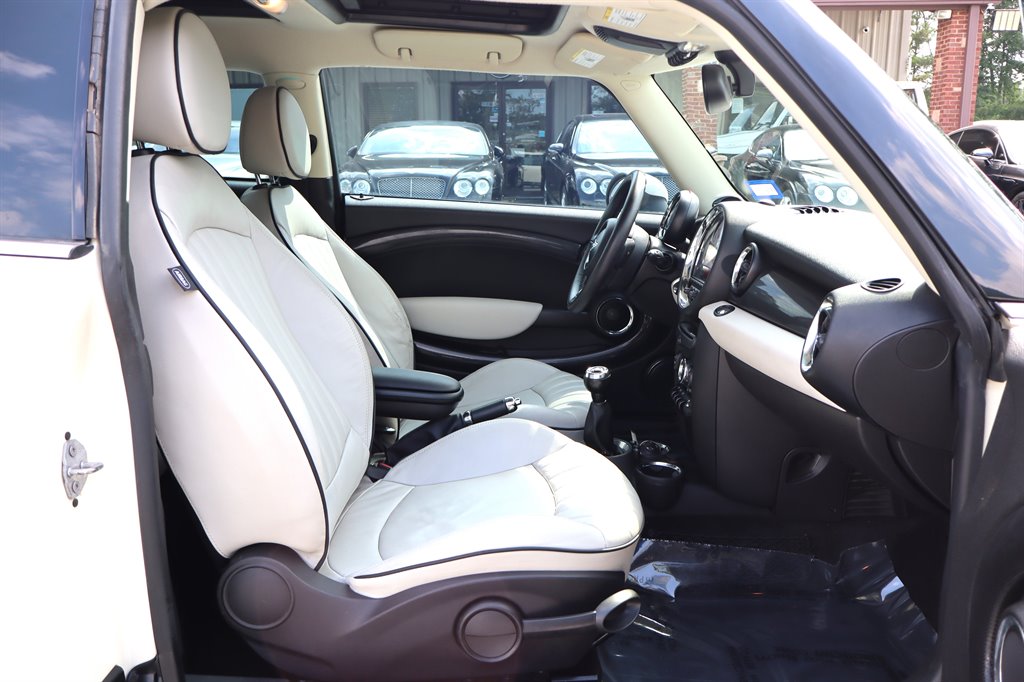 2012 MINI Cooper - $8,995