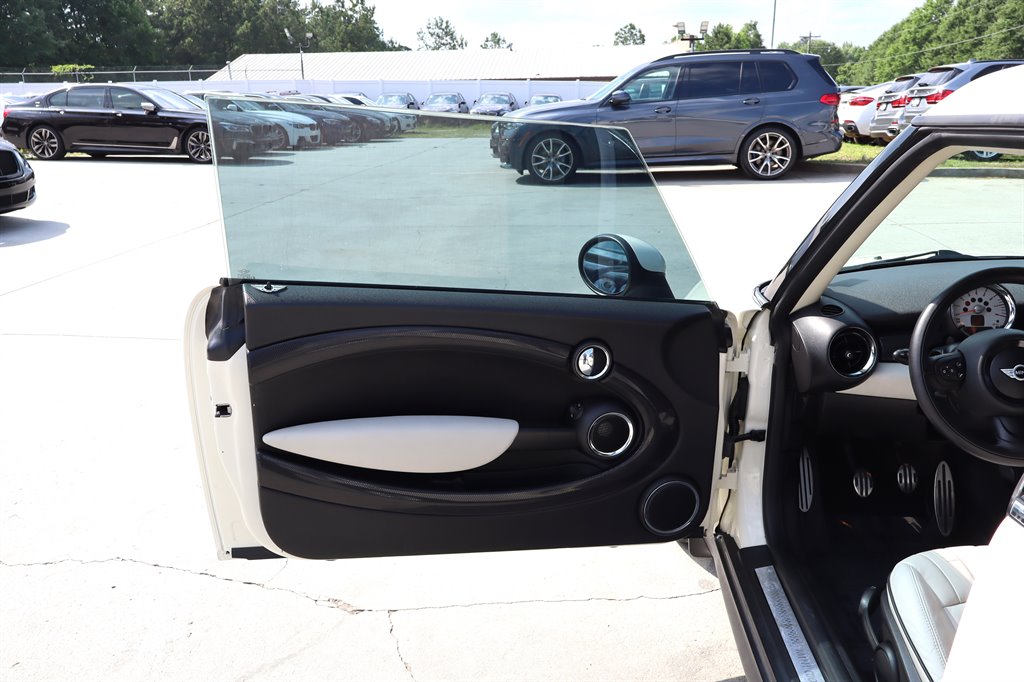 2012 MINI Cooper - $8,995