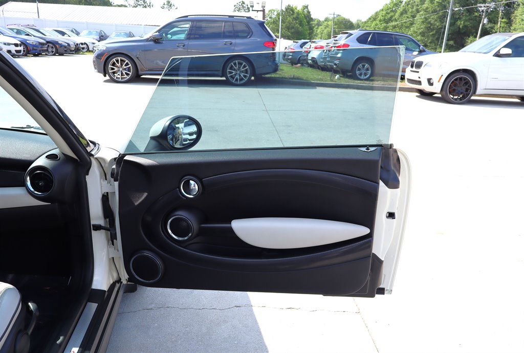 2012 MINI Cooper - $8,995