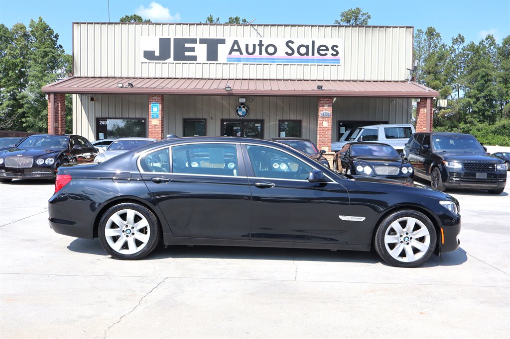2012 BMW 7 Series - $10,995