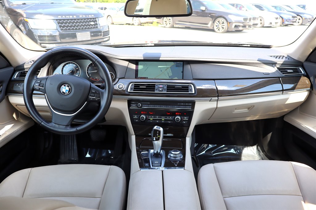 2012 BMW 7 Series - $10,995