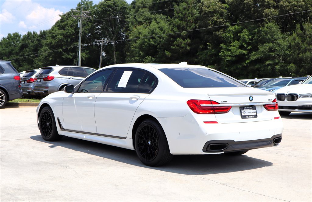 2016 BMW 750i - $17,995