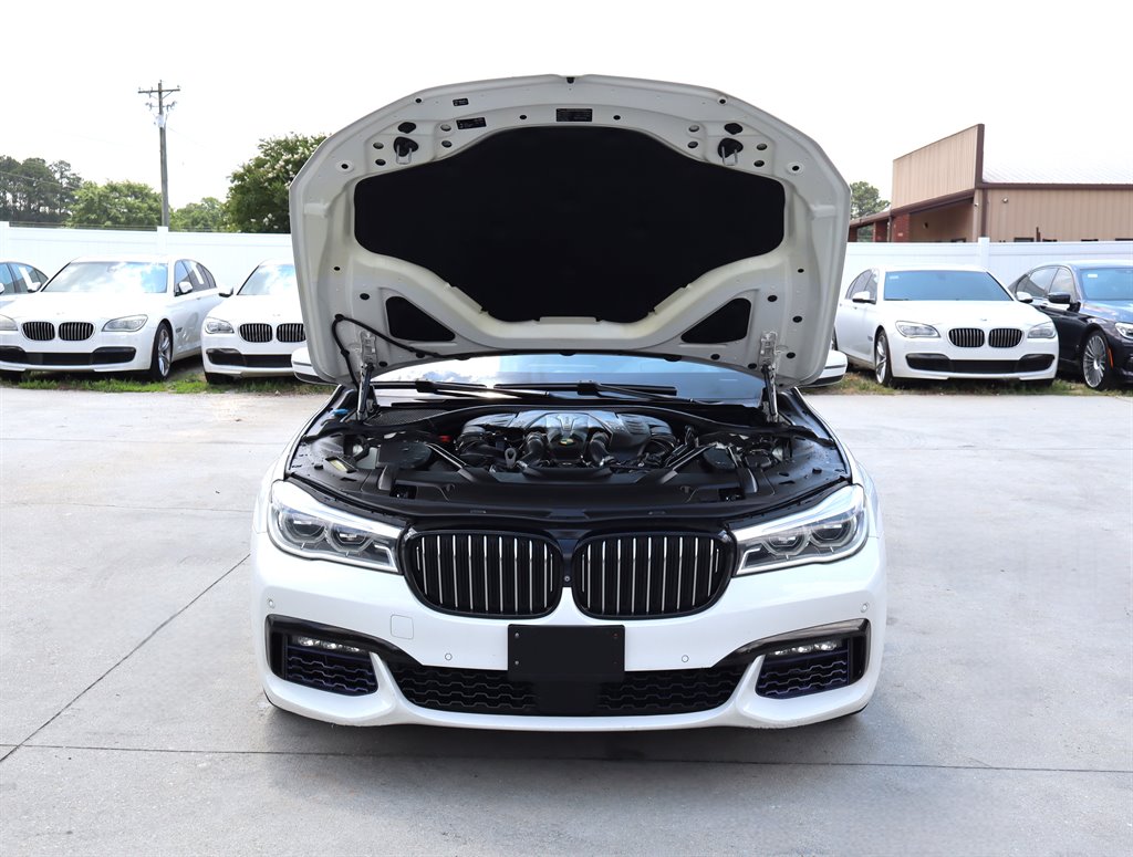 2016 BMW 750i - $17,995