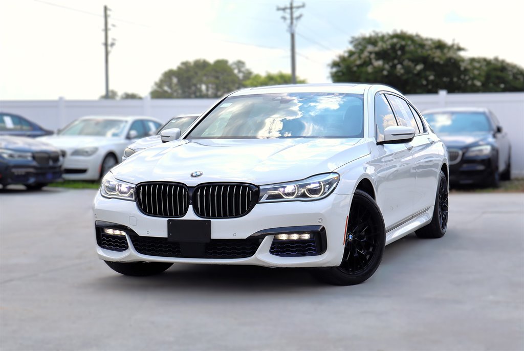 2016 BMW 750i - $17,995