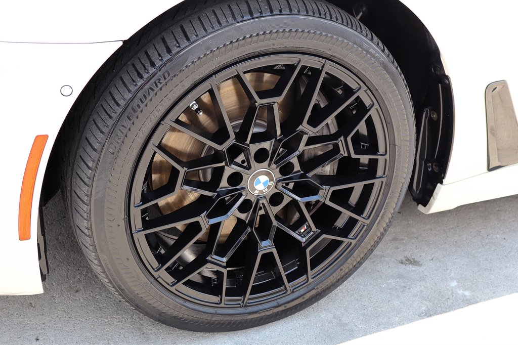 2016 BMW 750i - $17,995