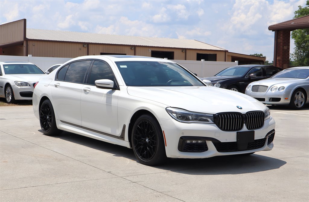 2016 BMW 750i - $17,995
