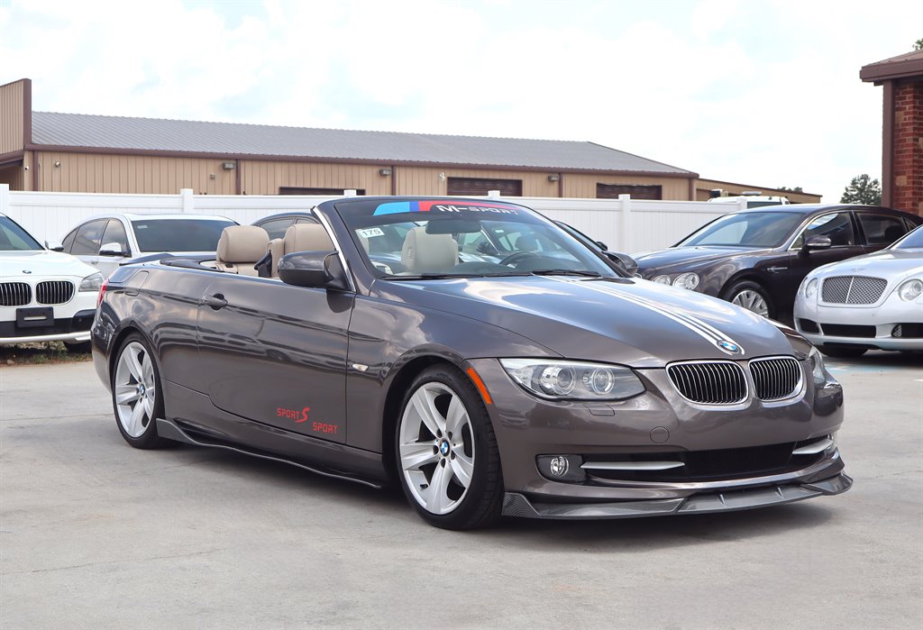 2011 BMW 3 Series - $12,995