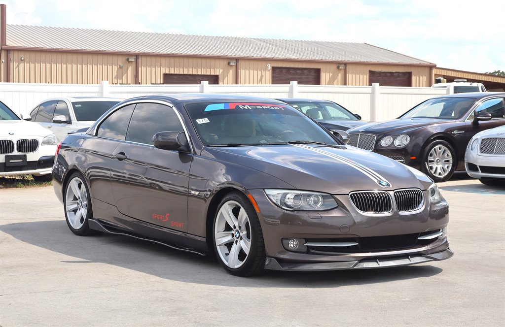 2011 BMW 3 Series - $12,995
