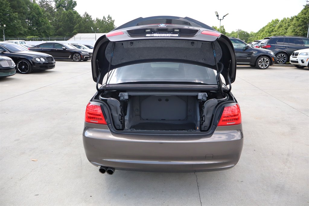 2011 BMW 3 Series - $12,995