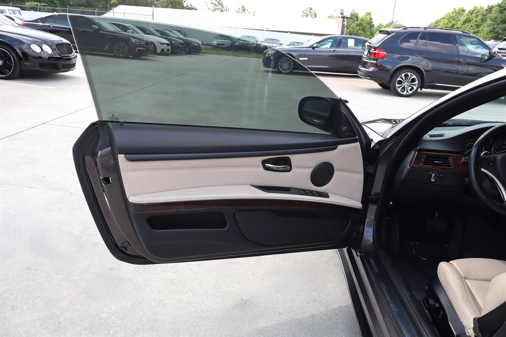 2011 BMW 3 Series - $12,995