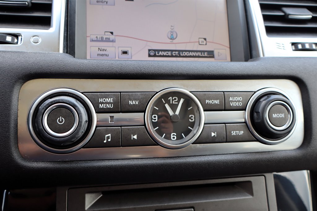 2012 Land Rover Range Rover Sport - $16,995