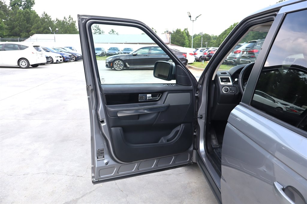 2012 Land Rover Range Rover Sport - $16,995