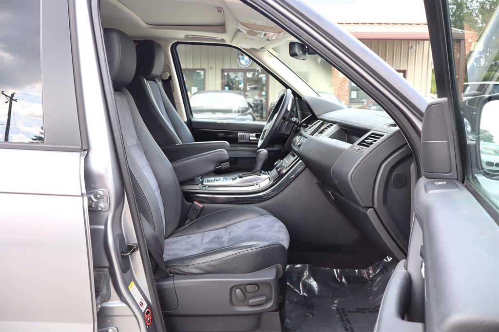 2012 Land Rover Range Rover Sport - $16,995