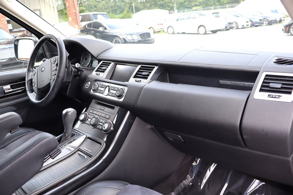 2012 Land Rover Range Rover Sport - $16,995