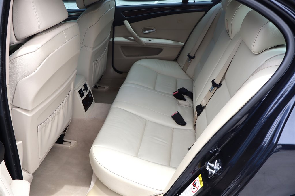 2008 BMW 550i - $11,995