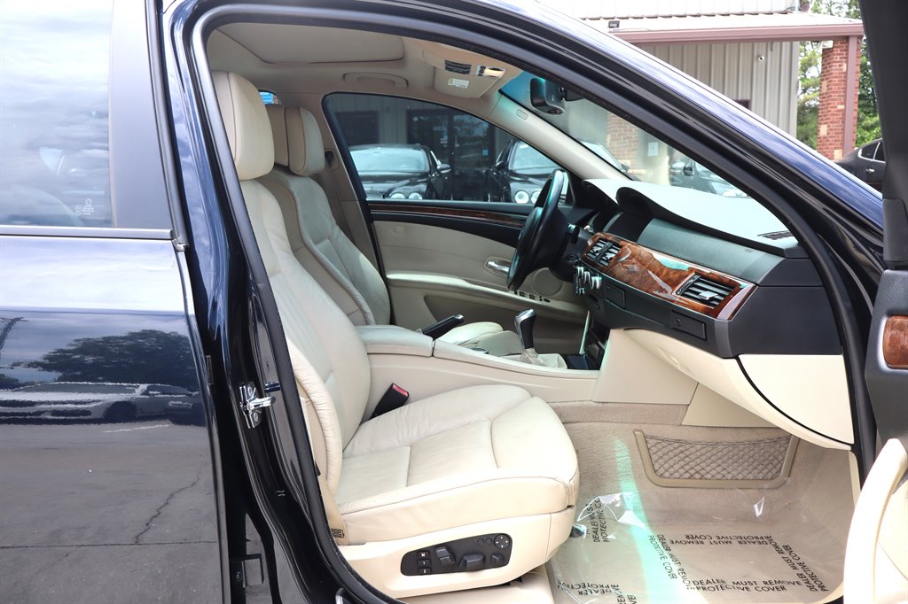 2008 BMW 550i - $11,995