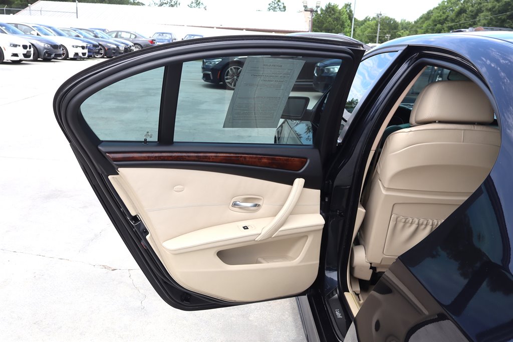 2008 BMW 550i - $11,995