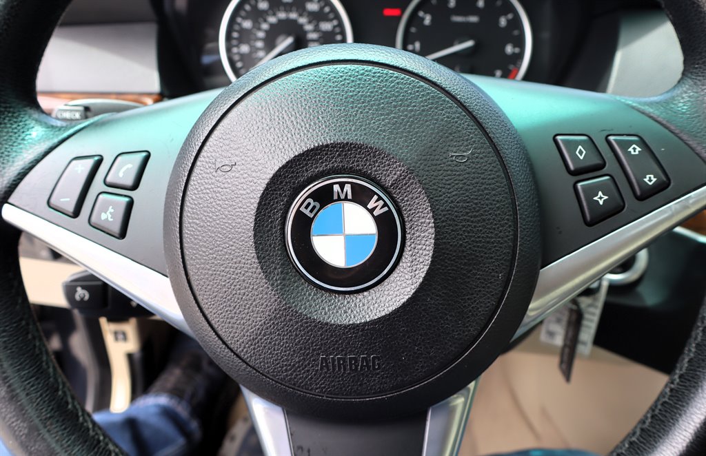 2008 BMW 550i - $11,995