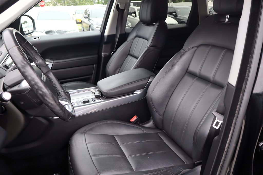 2018 Land Rover Range Rover Sport - $24,995