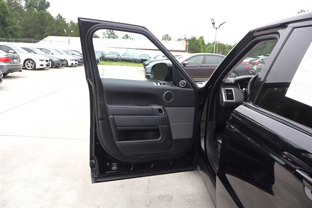 2018 Land Rover Range Rover Sport - $24,995