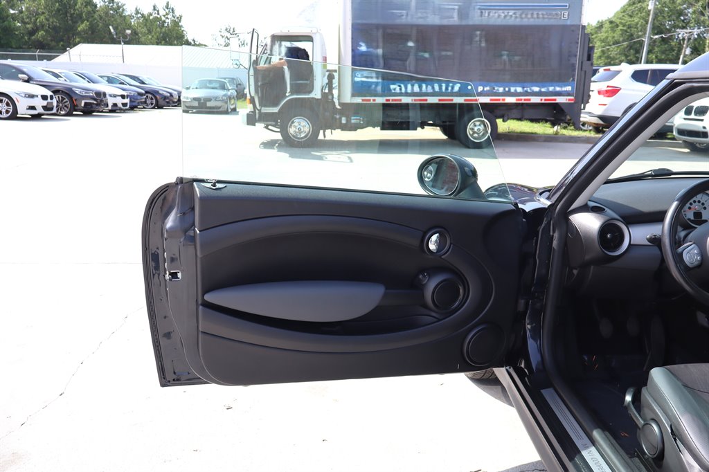 2008 MINI Clubman - $7,995