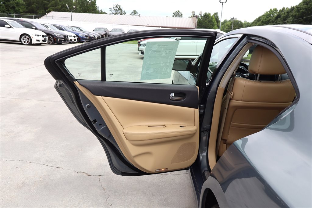 2009 Nissan Maxima - $7,995